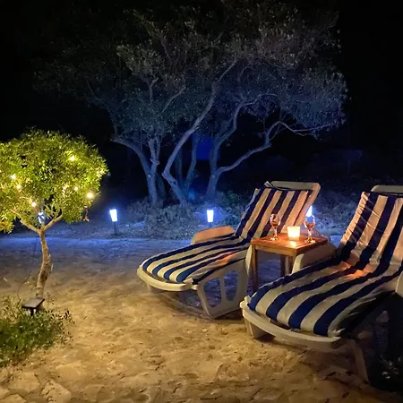 Robinson Style House Zminjak Holiday home *